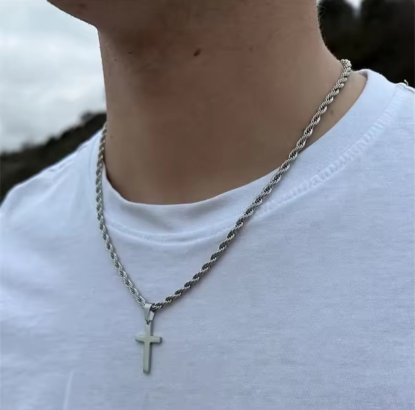 The OG Silver Cross Pendant Necklace